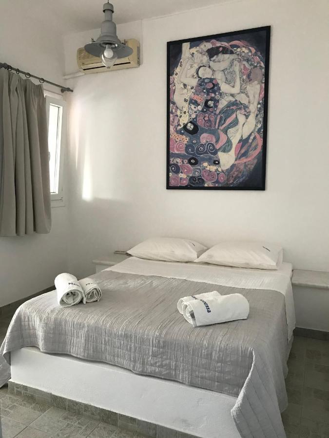 Paros By Kottas Naousa (Paros)